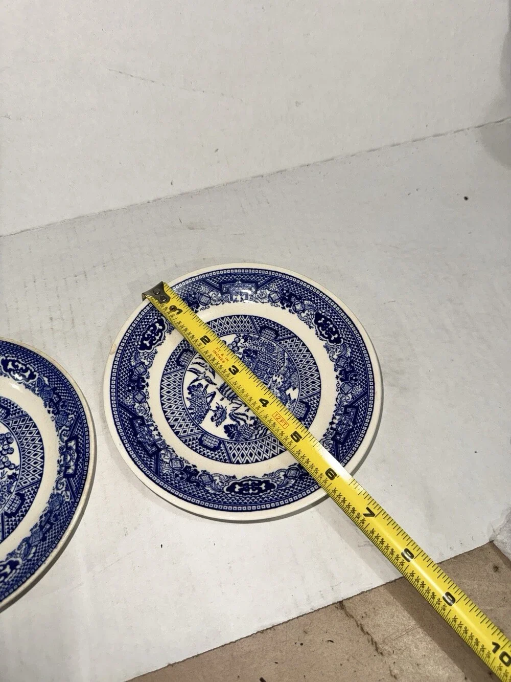2 Vintage Royal Sebring Ohio Blue Willow 6.5” Plates Blue White China USA